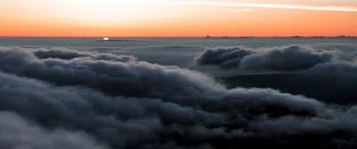航空摄影的灰色云层
